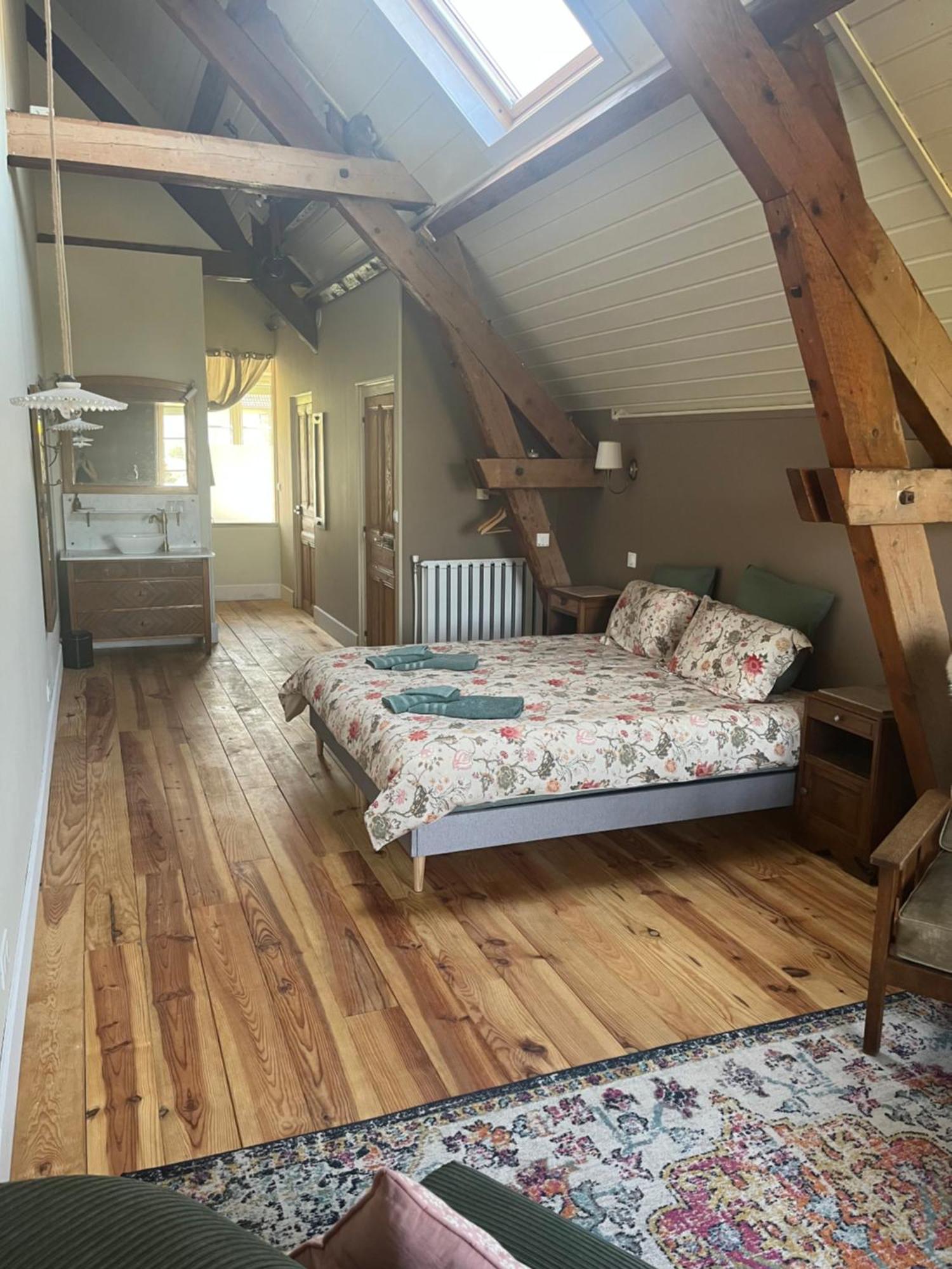 Moulin De Maupoy Bed & Breakfast Saint-Symphorien-de-Marmagne Bagian luar foto