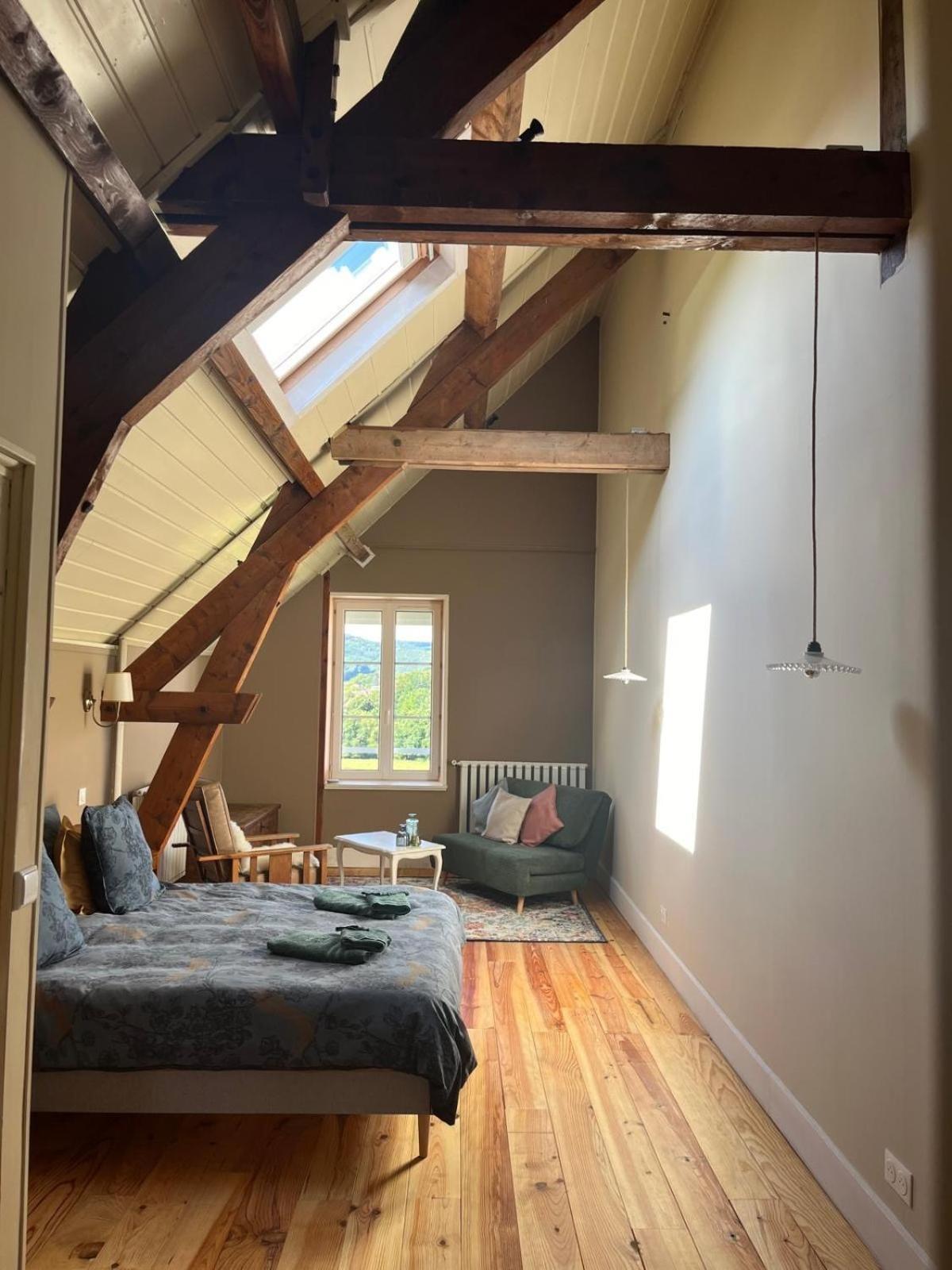 Moulin De Maupoy Bed & Breakfast Saint-Symphorien-de-Marmagne Bagian luar foto