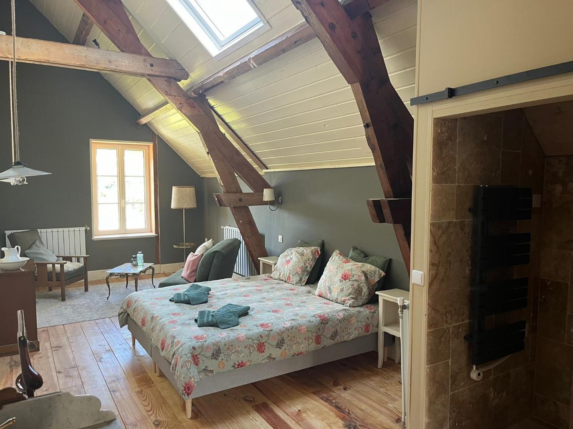Moulin De Maupoy Bed & Breakfast Saint-Symphorien-de-Marmagne Bagian luar foto